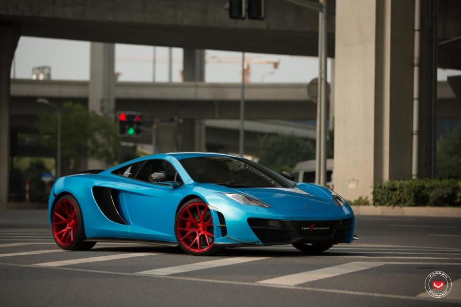  McLaren MP4-12C on Vossen Wheels (VPS-306) 2016 года  (фото 46 из 51)